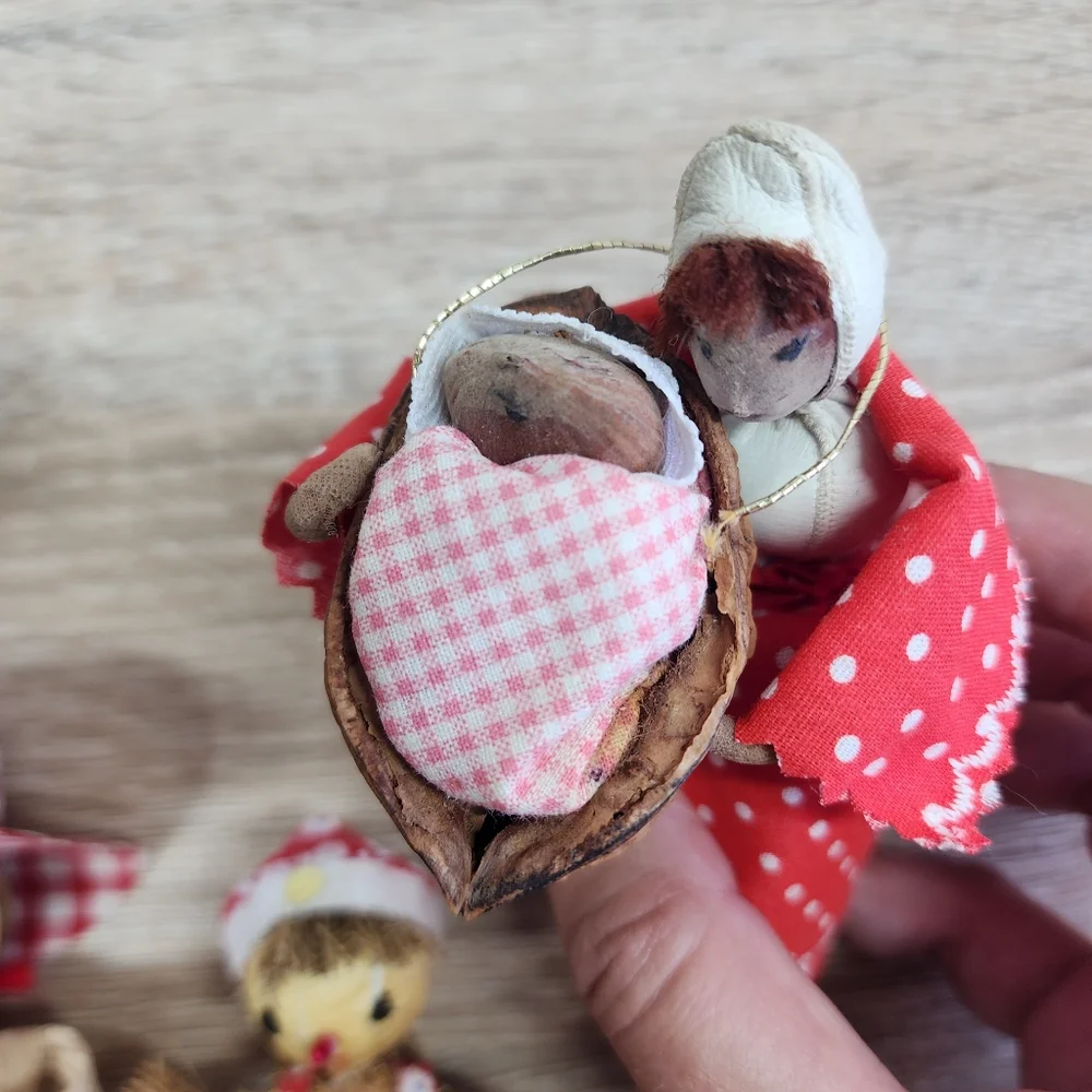 MCM VINTAGE Straw Mouse Scarecrow Corn Husk Lady Christmas Ornament Lot